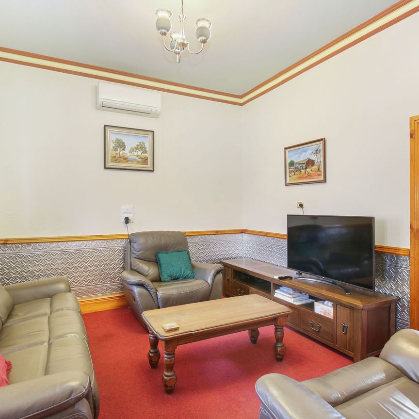 Unit 2/105 Bismuth Street - Photo 1