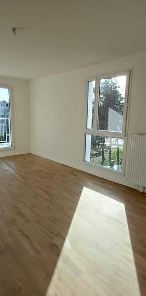 location Appartement T3 DE 63m² À CARRIERES SOUS POISSY - Photo 1