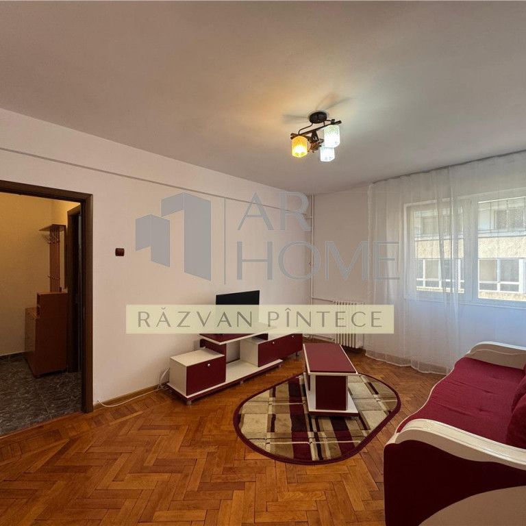 Apartament 2 camere, renovat, ultracentral, Ploiesti - Photo 1
