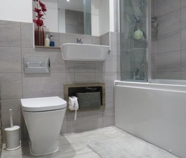 Bridge Road East, WELWYN GARDEN CITY - Photo 6