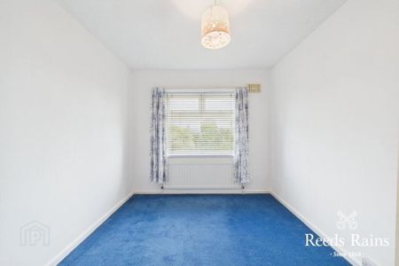 26 Downshire Park North, Belfast, BT6 9JS - Photo 3
