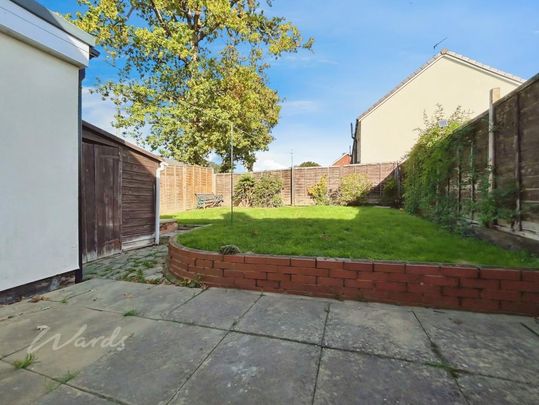 3 bedroom semi-detached house to rent - Photo 1