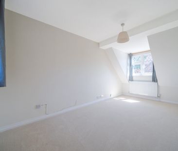 Fox Dene, Godalming, GU7 - Photo 6