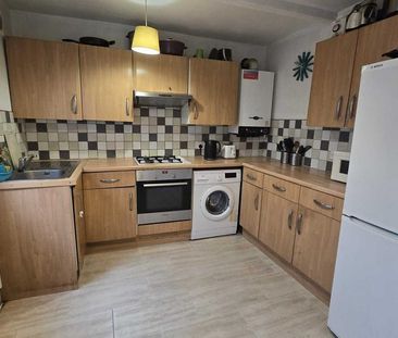 1 bedroom house of multiple occupation to rent - Photo 6