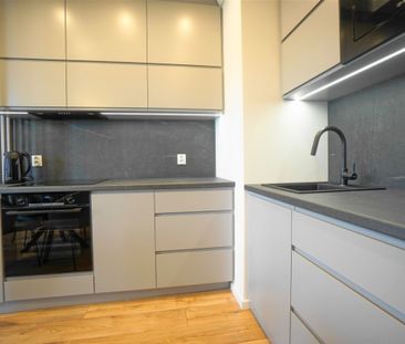 KATOWICE SOKOLSKA TOWERS 2 POKOJE - Photo 2