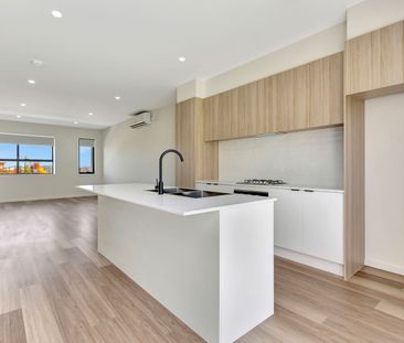 8 Angelina Terrace, Truganina VIC 3029 - Townhouse For Rent | Domain - Photo 2