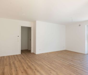Obergeschoss-Neubauwohnung im Grünen – Ruhige Lage nahe dem Zwische... - Foto 1