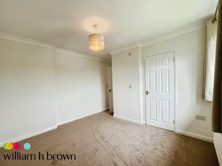 Vine Way, Brentwood - Photo 2