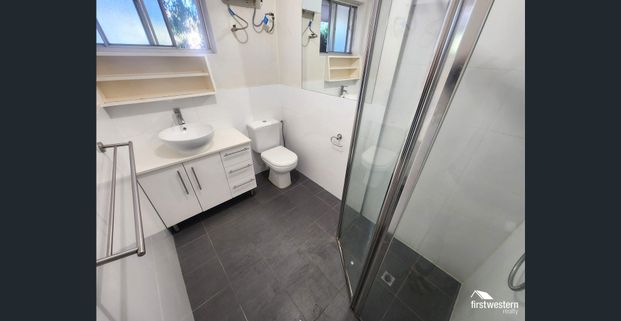 Cosy unit in great location!!! - Photo 1