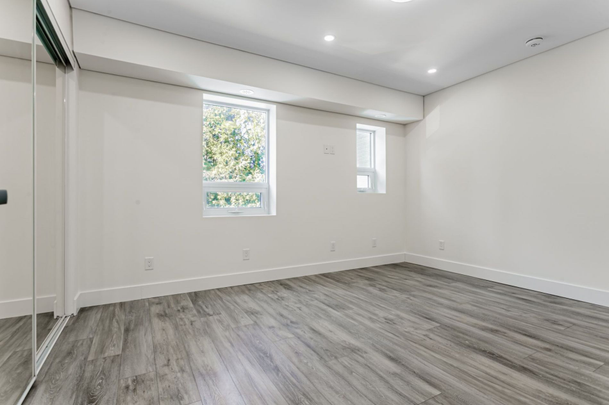 For Lease - 1088 Avenue Road Unit# B, Toronto, Ontario - Photo 1