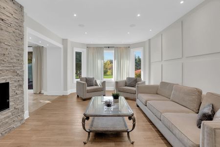 For Lease - 74 Mactaggart Drive, King, Ontario - Photo 3