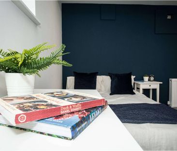 3 bedroom flat to rent - Photo 4