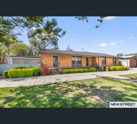 28 Josephson Street, Swansea, NSW 2281 - Photo 5