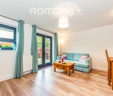 4 bedroom terraced house to rent - Photo 2