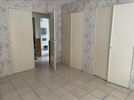 4 pièces - 80 m² - 2ème étage - Colocation non autorisée - Photo 5