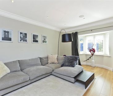 5 bedroom detached house to rent - Photo 2