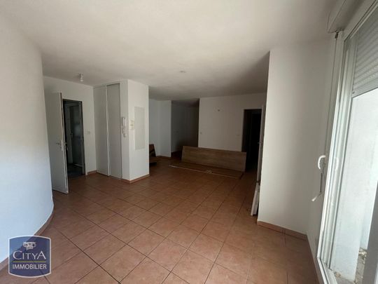 Location Appartement 3 pièces 64m² MIRAMAS 13140 - Photo 1