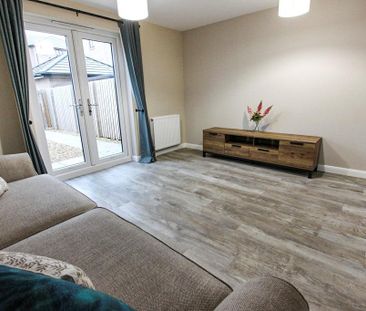 2 bedroom terraced house to rent - Photo 4