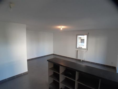 APPARTEMENT T3 68M - Photo 3