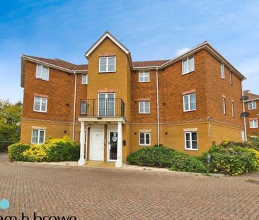 Chafford Hundred, Essex - Photo 5