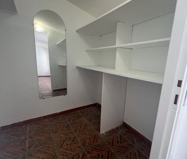 Location Appartement 3 pièces 75m² ST TROPEZ 83990 - Photo 5