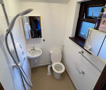 1 Bed Flat, Canning Crescent, N22 - Photo 4