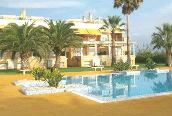 Apartamento de alquiler en Polígon Oliva Nova 2, Oliva Nova