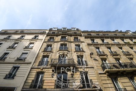 Rue Mathurin Régnier, - Photo 5