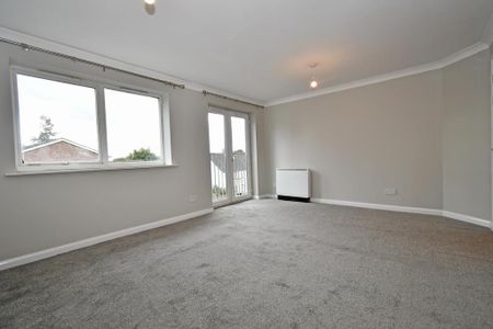 2 bedroom apartment to rent - Photo 4