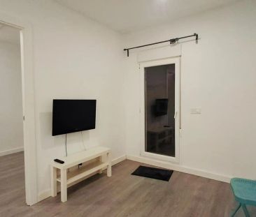 Apartamento de alquiler en Paseo de la Ermita, Aravaca - Photo 1
