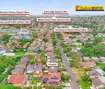 Blacktown - Photo 1