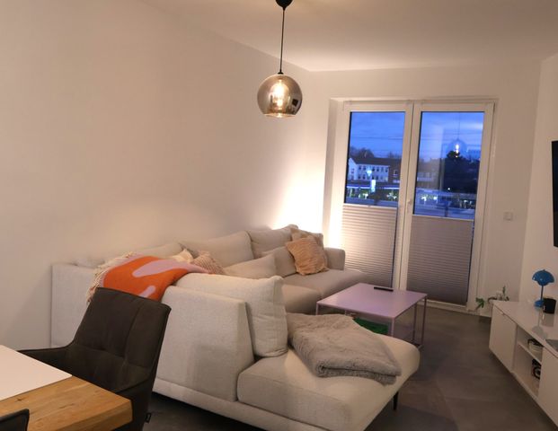 Moderne 3-zimmer-wohnung In Osnabrück Mit Lichtdurchflutetem Wintergarten - Photo 1