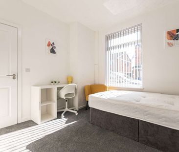 Grundy Street Room 4 - Photo 6