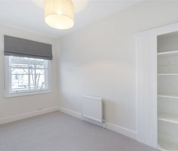 3 bedroom apartment to rent - Photo 4
