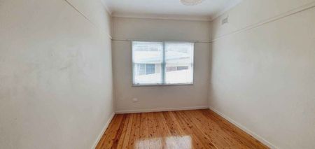 73 Bradbury Avenue Campbelltown - Photo 3