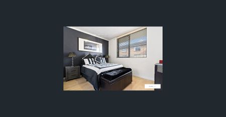 Spacious and Bright Rental Property in Vibrant West Footscray - Your Ideal Home Awaits! - Photo 4