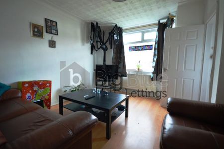 2 bedroom townhouse to rent - Photo 2