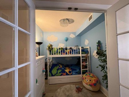 For Lease - 3888 Duke of York Boulevard Unit# 3024, Mississauga, Ontario - Photo 3