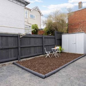 4 Bedroom House in Dunedin Central - Photo 3