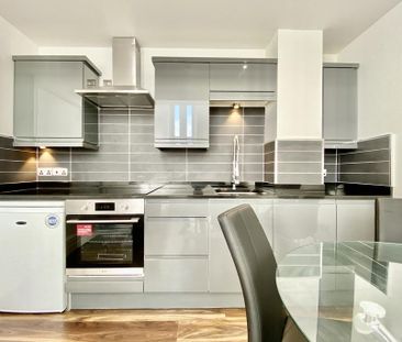 2 bedroom apartment to rent - Photo 1