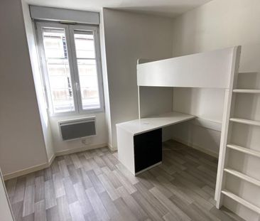 Location Appartement 1 pièce 14m² ANGERS 49100 - Photo 2
