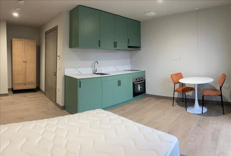 Studio to rent - Photo 3