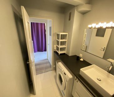 Location Appartement 1 pièce 36m² - Photo 6