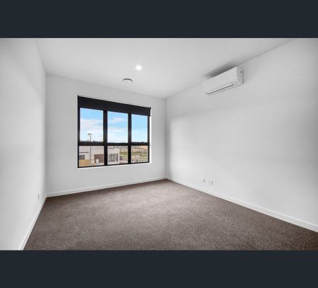 23 Bristlecone St, Sunbury, Vic 3429 - Photo 2