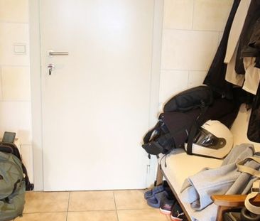 Appartement te huur in Schaarbeek voor € 980 met 1 slaapkamer - Photo 5