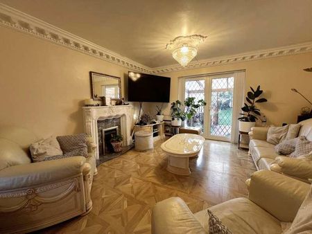 Derby Road, Luton, LU4 - Photo 2