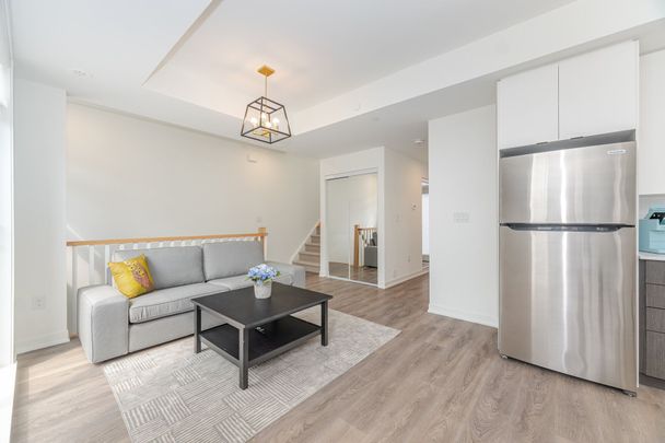 For Lease - 155 Canon Jackson Dr Drive Unit# 206, Toronto, Ontario - Photo 1