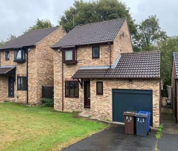 Bowden Grove, Dodworth, S75 3TB - Photo 2