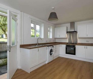 Avon Park, Newbridge, BA1 - Photo 2