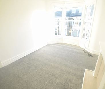 To Let 2 Bed Apartment - Photo 4